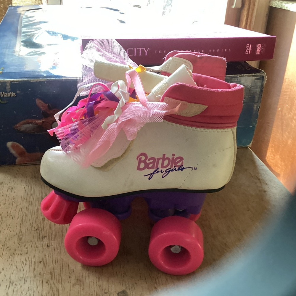 Vintage 1988 Barbie Brookfield Girls Roller Skates Pink White Purple Size 11J